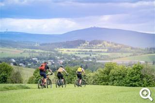 SMQ MTB Blick auf Klinovec u.Fichtelberg | Bild:(c)TVE Dennis Stratmann